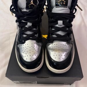 Jordan Air Mid SE Black and Metallic Gold